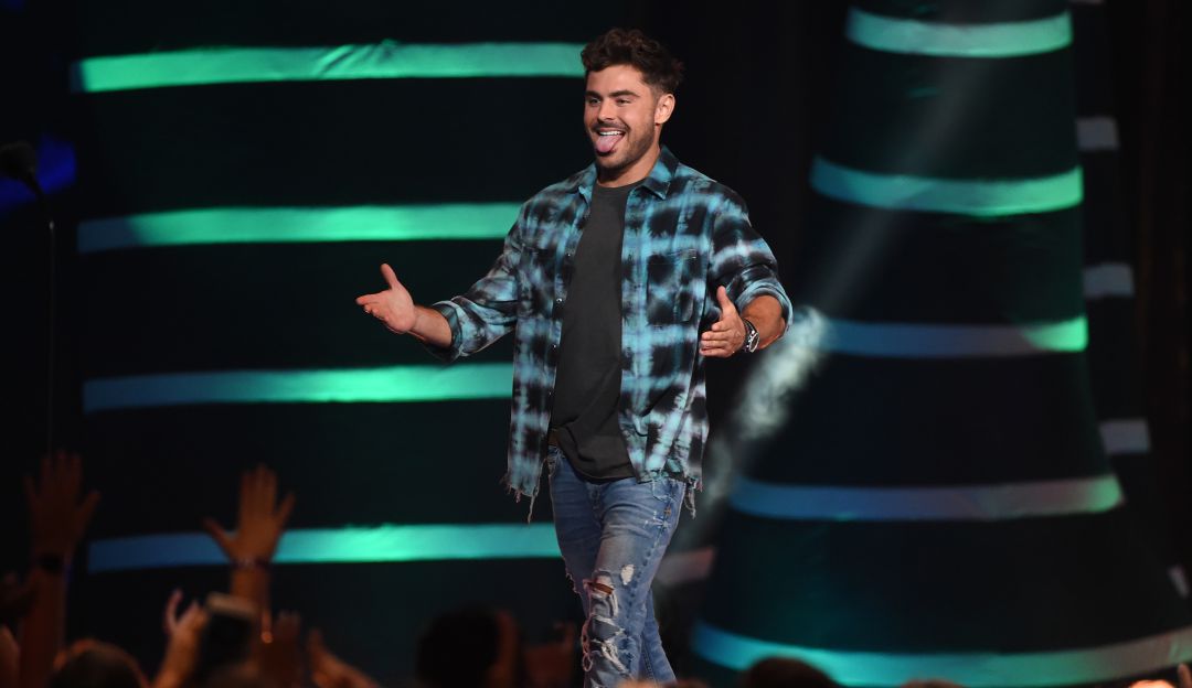 Peinado de Zac Efron: El nuevo look de Zac Efron que roba el suspiro de sus seguidoras