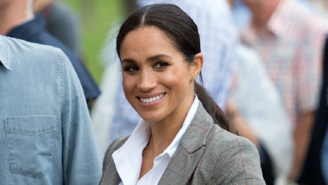 Mujer rechaza la oferta de Meghan Markle para quedarse con un bolso suyo