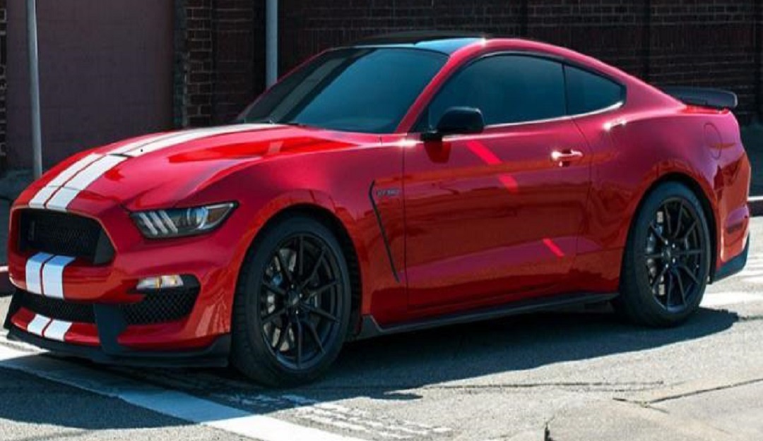 Denuncia a Ford Mustang: Se compró un Ford Mustang y se le dañó a los 1.000 kilómetros