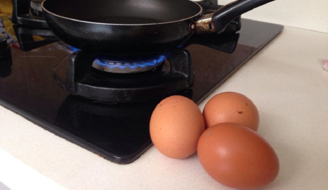 Consumo pollos y huevos: Los colombianos consumimos 290 huevos cada año