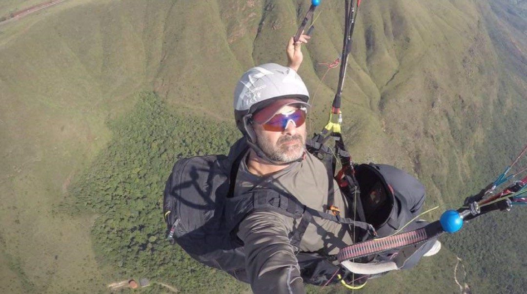 Muere parapentista al caer en zona rural de El Cerrito