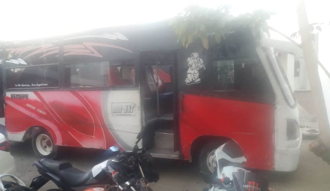 Muere niño en Cartagena al chocar con una buseta mientras montaba a caballo: Muere niño en Cartagena al chocar con una buseta mientras montaba a caballo