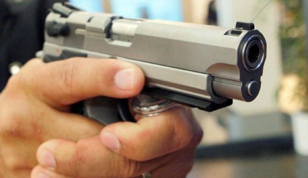 En un establecimiento comercial ladrones amordazaron a unos clientes: En restaurante, ladrones amordazaron a clientes para robarlos