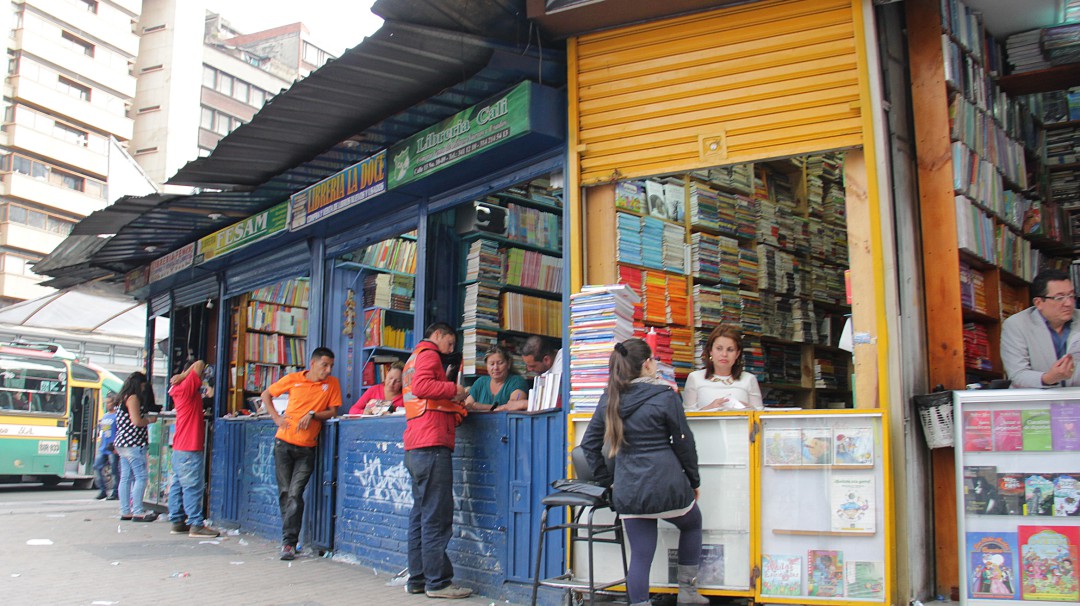Entregan recomendaciones para evitar abusos con útiles escolares