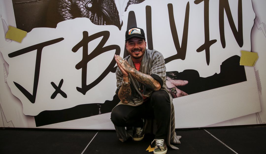 Nuevamente J Balvin sorprende a sus seguidores con un cambio de Look