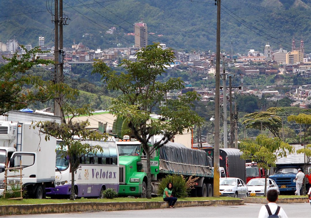 Sube el precio del pasaje en buseta en Ibagué