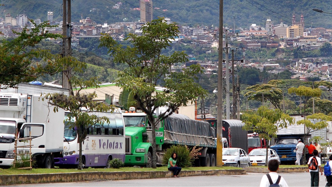 Sube el precio del pasaje en buseta en Ibagué
