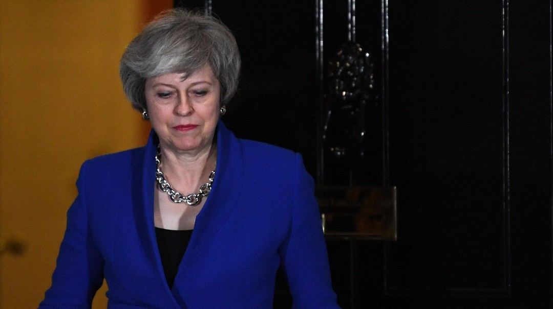 Theresa May en busca de otra opción para el Brexit