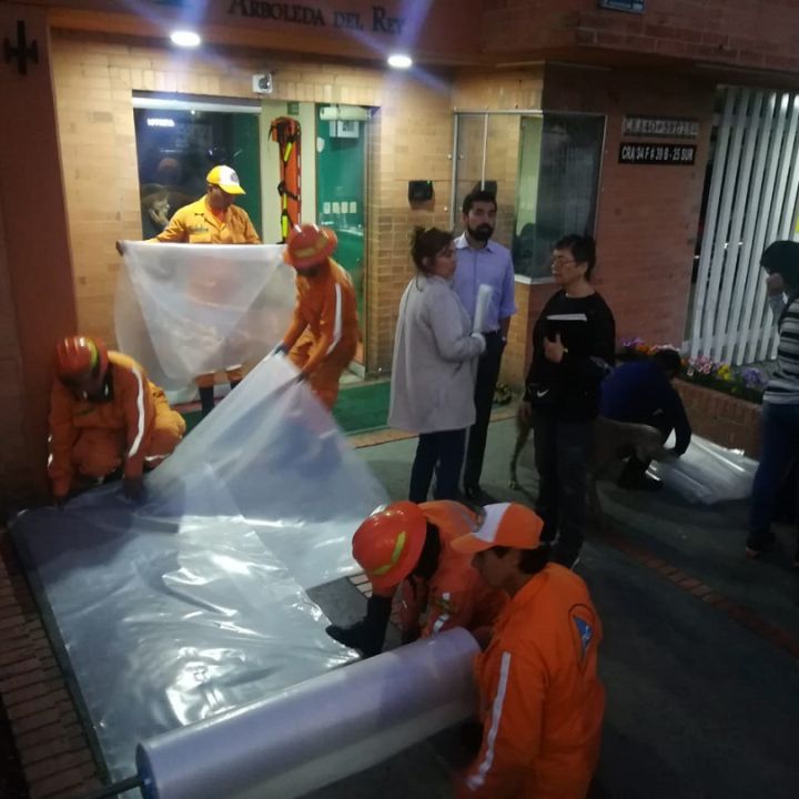Más de 200 casas afectadas por explosión en escuela de cadetes