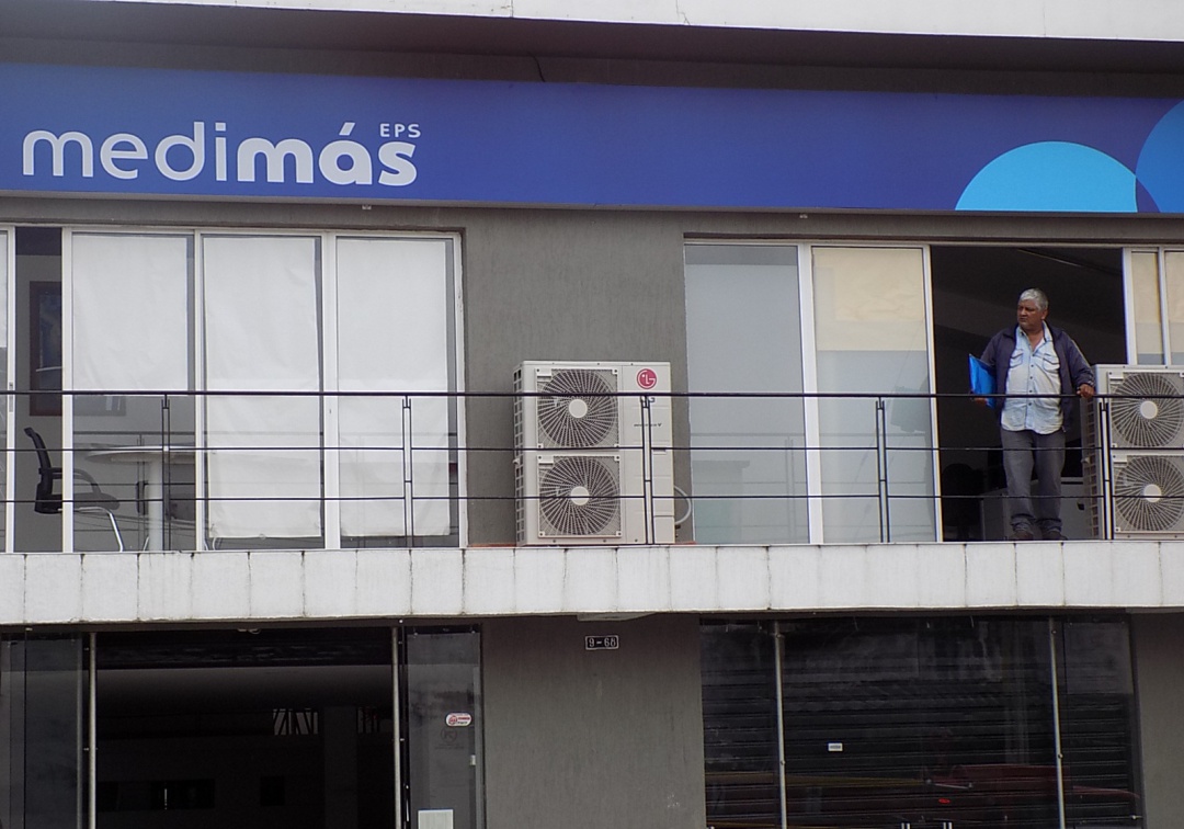 Se confirma interés de comprador por Medimás