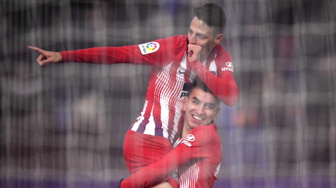 Gol de Santiago Arias en la victoria del Atlético de Madrid