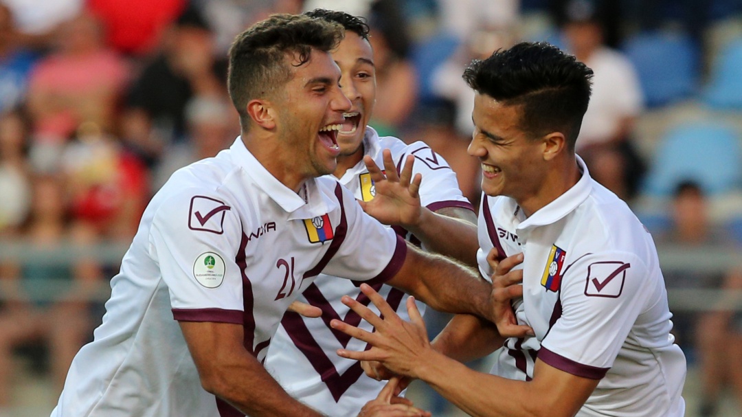 Venezuela se mantiene invicto tras vencer a Chile