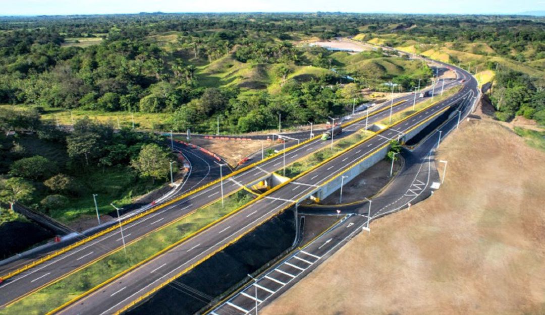 Mantenimiento de vías: En febrero se lanza el programa "Colombia Rural" para mantenimiento de vías