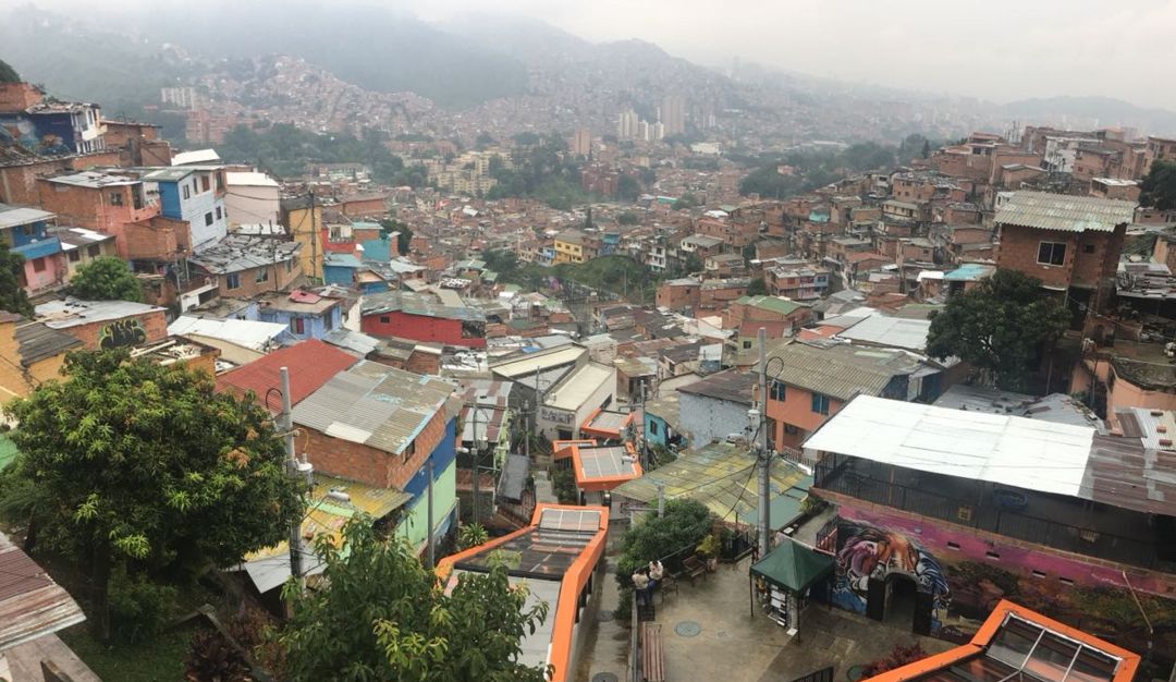 BANDA ROBLEDO, MEDELLÍN, MACHETE, CARLOS PESEBRE, FISCALÍA: Imputan cargos a alias Machete por decenas de homicidios en la Comuna 13