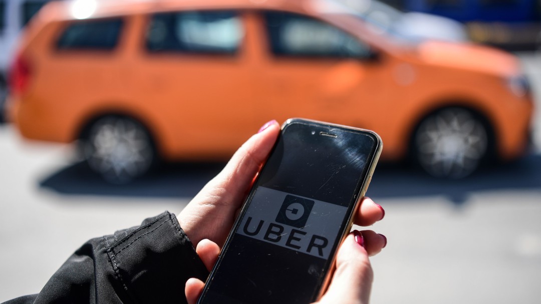 Uber Y Cabify deciden abandonar Barcelona