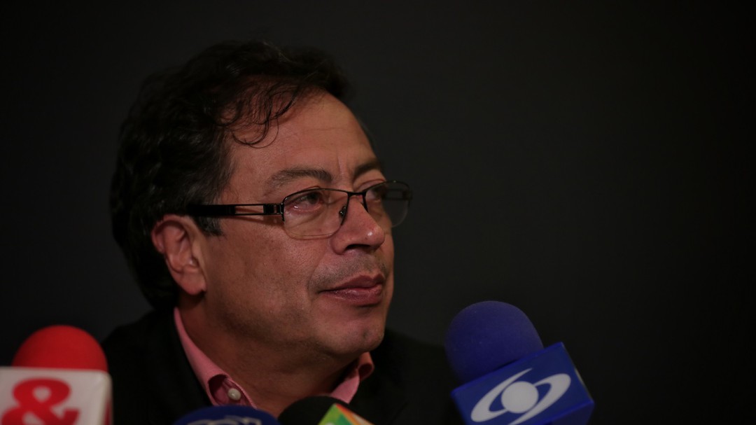 Está bien loca la denuncia: Gustavo Petro