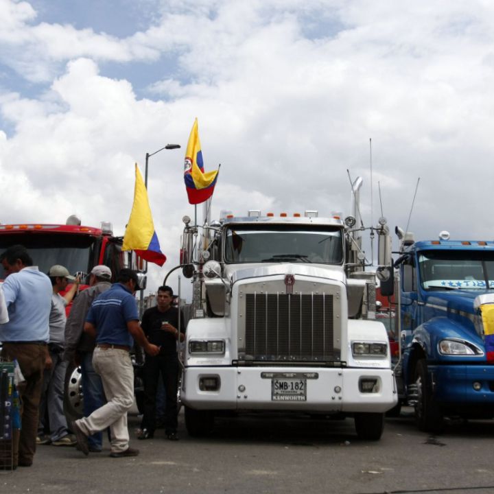 Camioneros afectados por rompimiento de negociaciones con el ELN