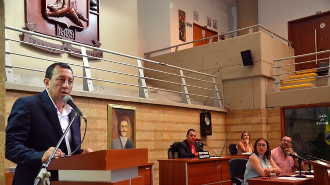 Polémica en Armenia por viaje del alcalde y 10 concejales a Turquía