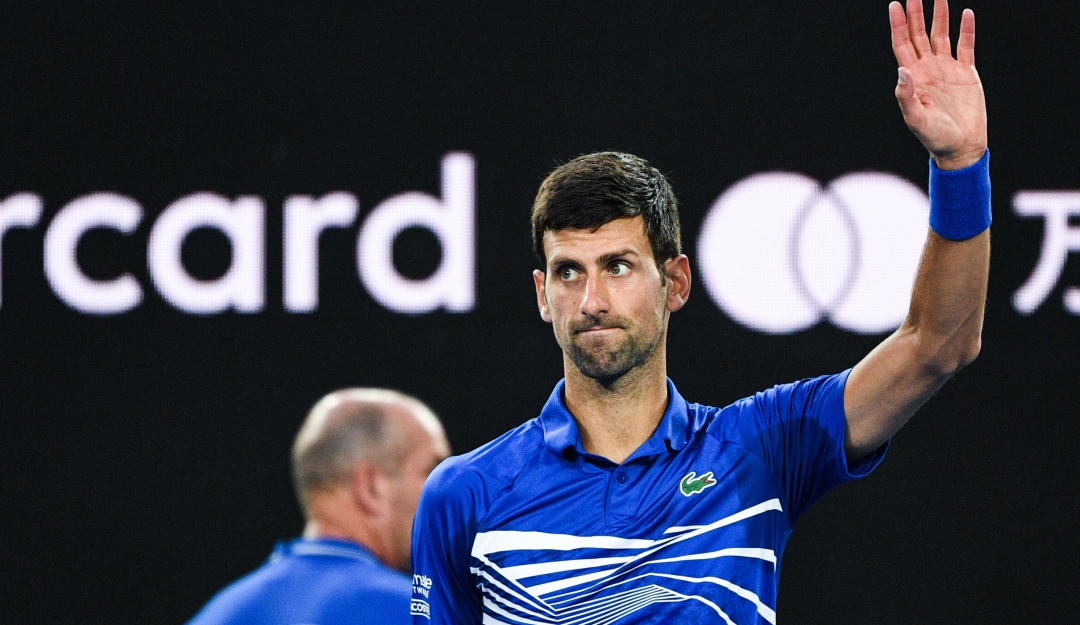 Djokovic Pouille semifinales Australia: Djokovic venció a Nishikori por retiro y se medirá a Pouille en semifinales
