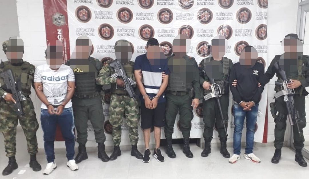 EJÉRCITO, BANDAS CRIMINALES, CAPARRAPOS, CLAN DEL GOLFO, ANTIOQUIA, BAJO CA: Ejército captura a 13 miembros del Clan del Golfo y los Caparrapos