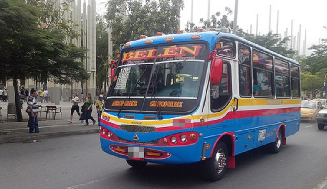 PARO, BUSES, BELÉN, AMENAZAS, PÁJAROS, COMBO, POLICÍA: Dos rutas de buses en Belén suspendieron el servicio por amenazas