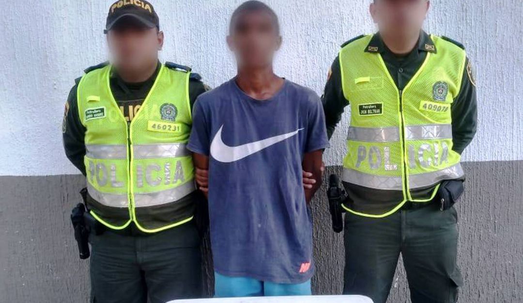 Detienen en el sur de Cartagena a 'El Pajarraco' por porte ilegal de armas: Detienen en el sur de Cartagena a 'El Pajarraco' por porte ilegal de armas