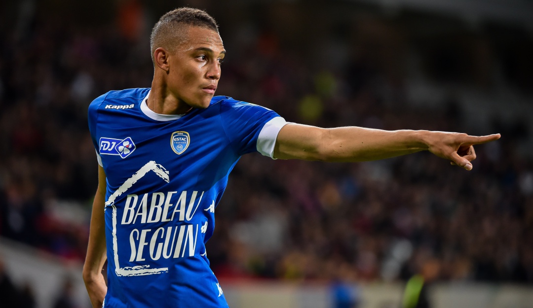 Brayan perea santa fe: Brayan Perea es nuevo jugador de Independiente Santa Fe