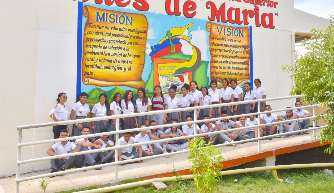 Escuela Normal Superior de San Juan Nepomuceno Bolívar, recibe acreditación: Escuela Normal Superior de San Juan Nepomuceno Bolívar, recibe acreditación