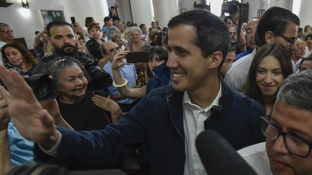 Siri y Alexa reconocen a Guaidó como Presidente de Venezuela