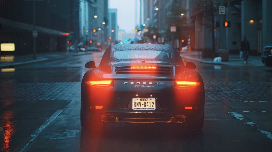 ¡Insolito! el carro que camina