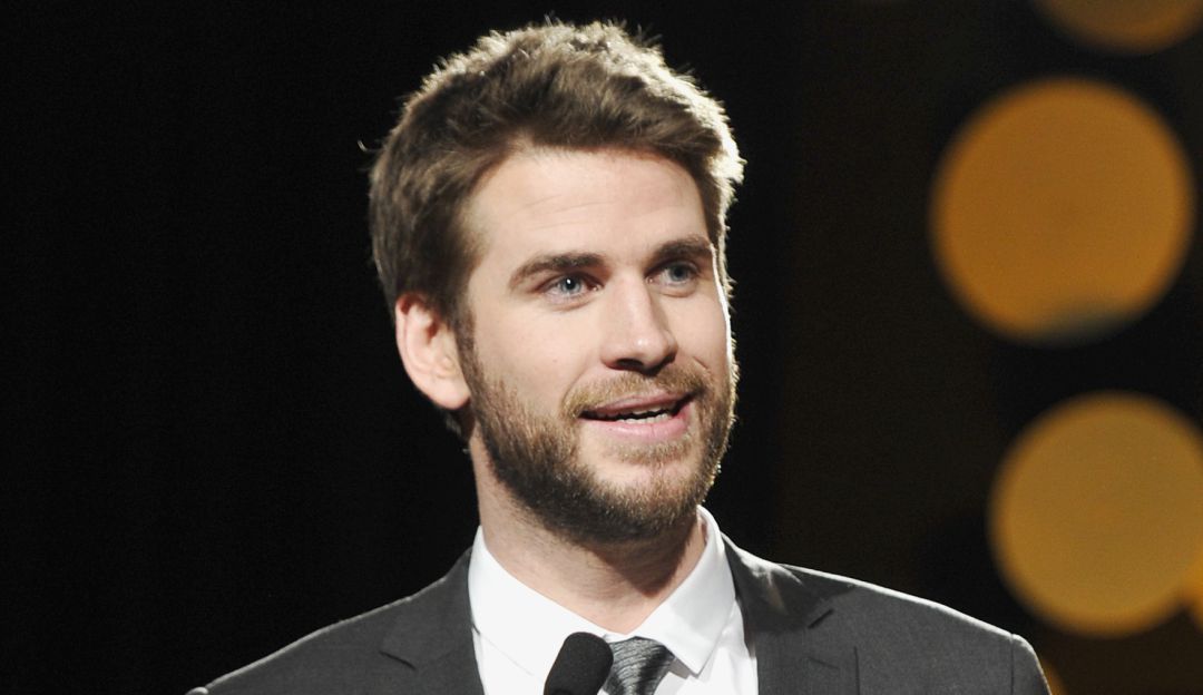 Inesperada dedicación de Liam Hemsworth a su esposa.