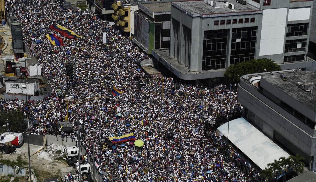 Venezuela, Marchas: Venezuela a la calle en un nuevo pulso de fuerza opositora y oficialista