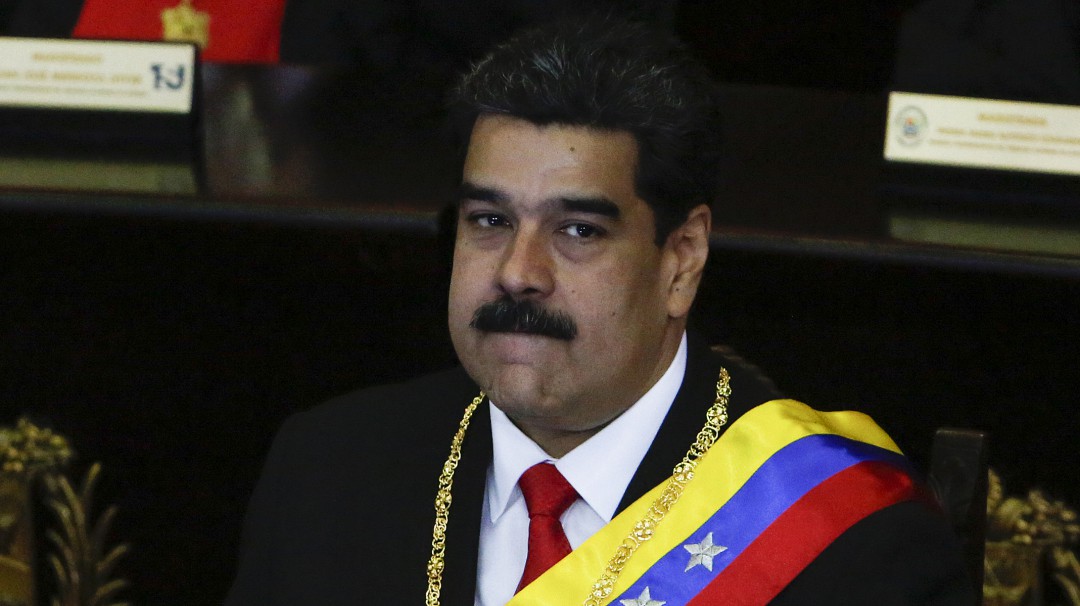 Maduro valora huir a países árabes o del este de Europa, según Julio Borges