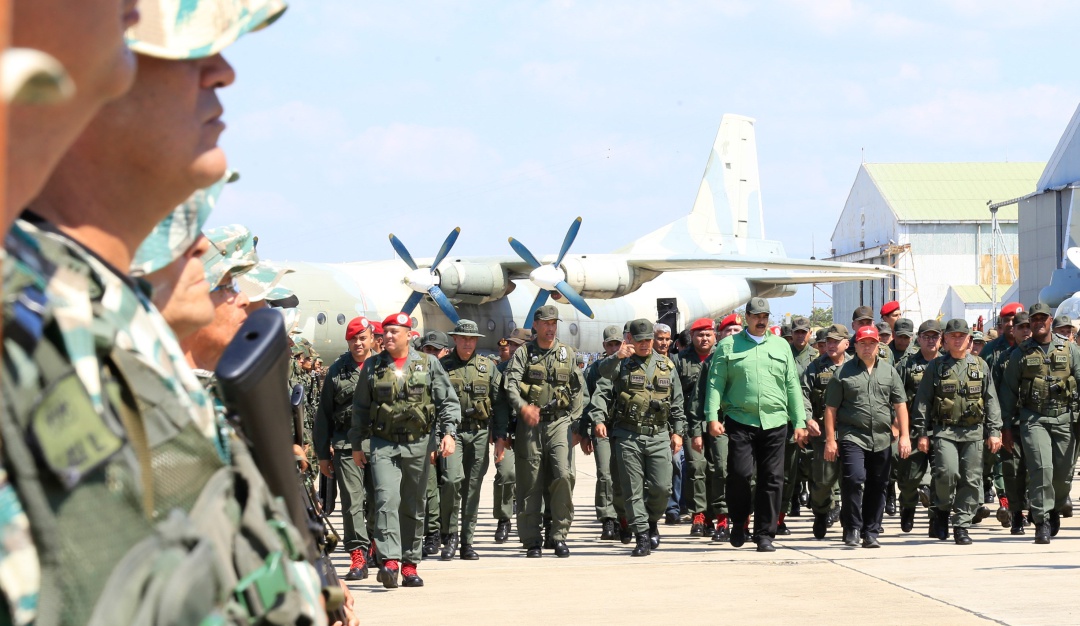 Crisis Venezuela: EE.UU. llama a militares venezolanos a seguir a general rebelde