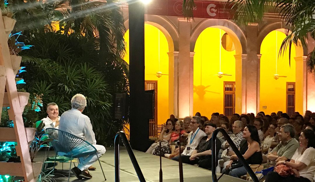 Manuel Vilas Hay Festival: La familia española desde la óptica de Manuel Vilas en el Hay Festival