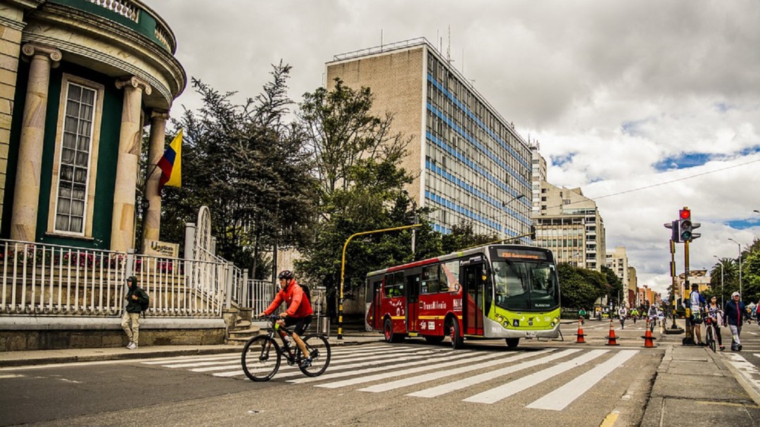 ¿Parquímetros en vías de Bogotá?