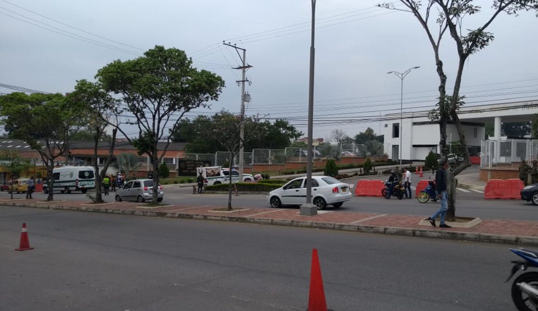 CARRO BOMBA CAUSÓ PÁNICO EN QUINTA BRIGADA: Error de perro antiexplosivo causa pánico en la Quinta Brigada