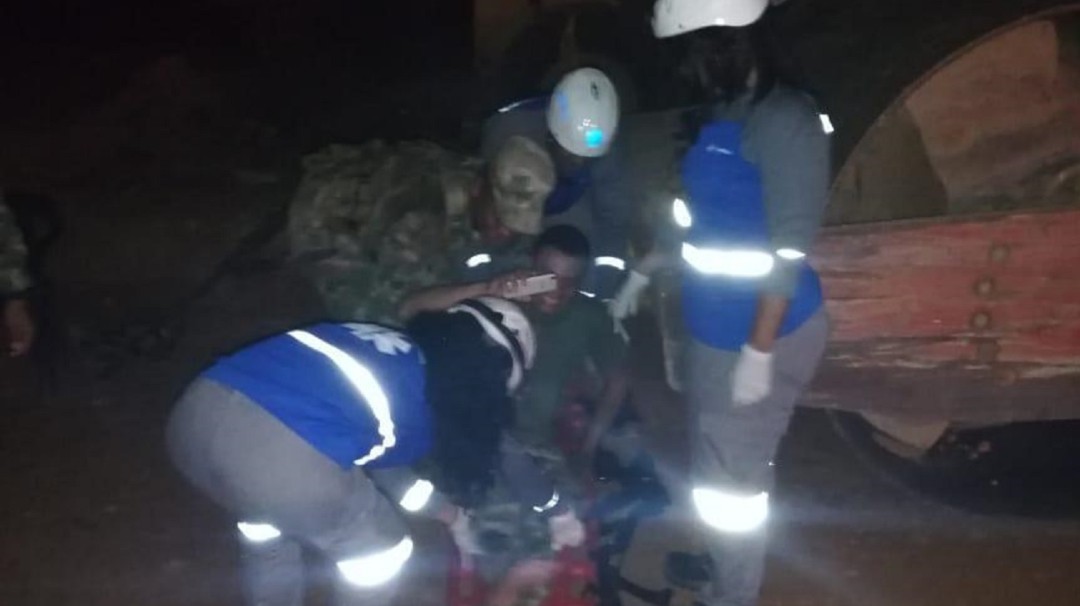 Un soldado herido tras ataque con explosivos a una patrulla militar