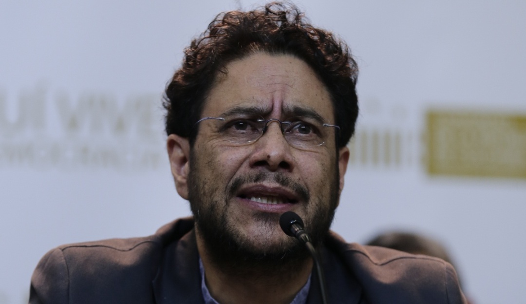 Iván Cepeda contra Uribe Vélez: Cepeda dice que ahora sí tiene posibilidad de defenderse en caso Uribe
