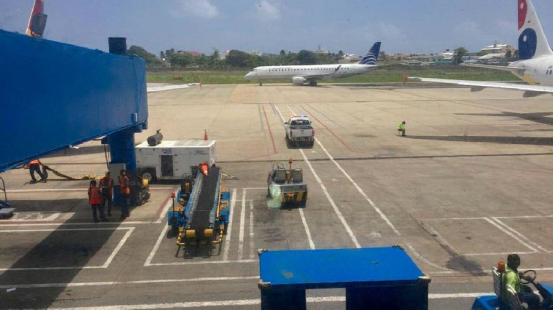Investigan fuga de ocupantes de aeronave que aterrizó en San Andrés