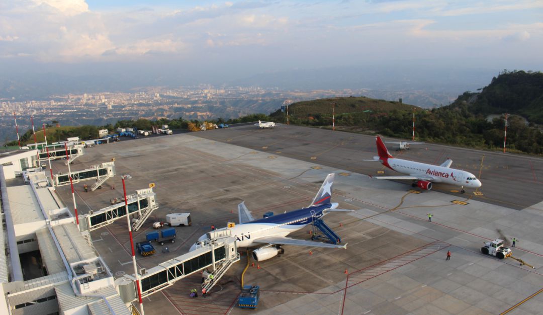 TURISMO AEROPUERTO PALONEGRO: Enero, mes de gran movilidad en Palonegro