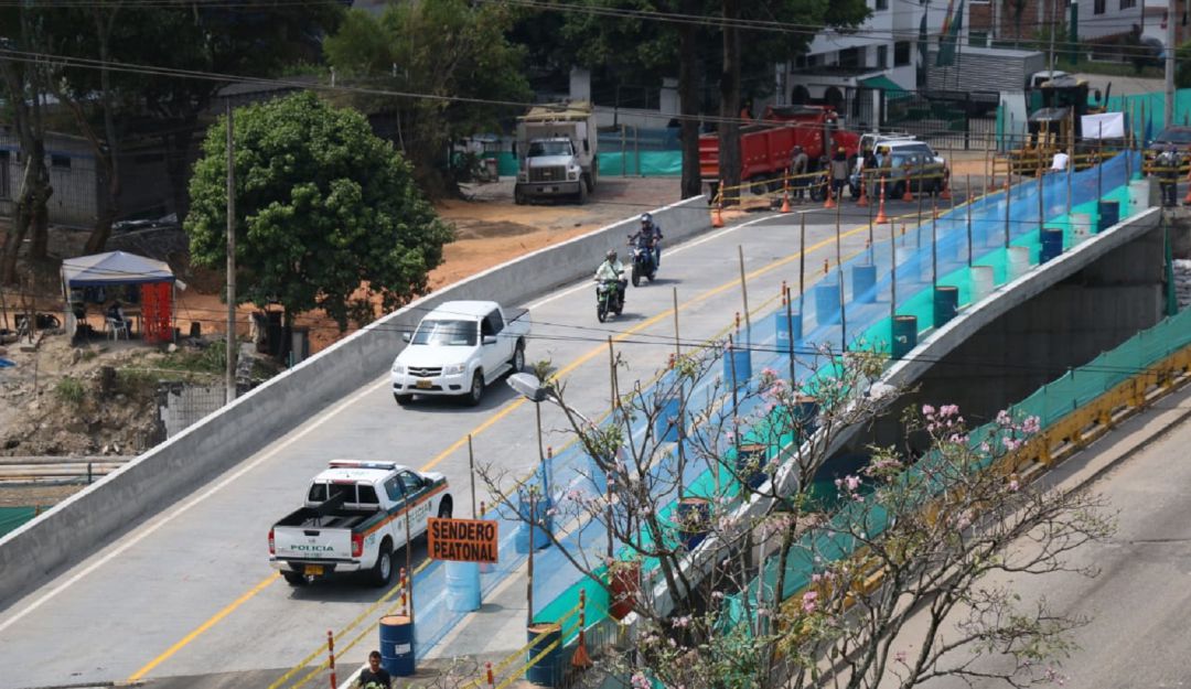 INTERCAMBIADOR PAPI QUIERO PIÑA: Este miércoles iniciará demolición de puente de PQP