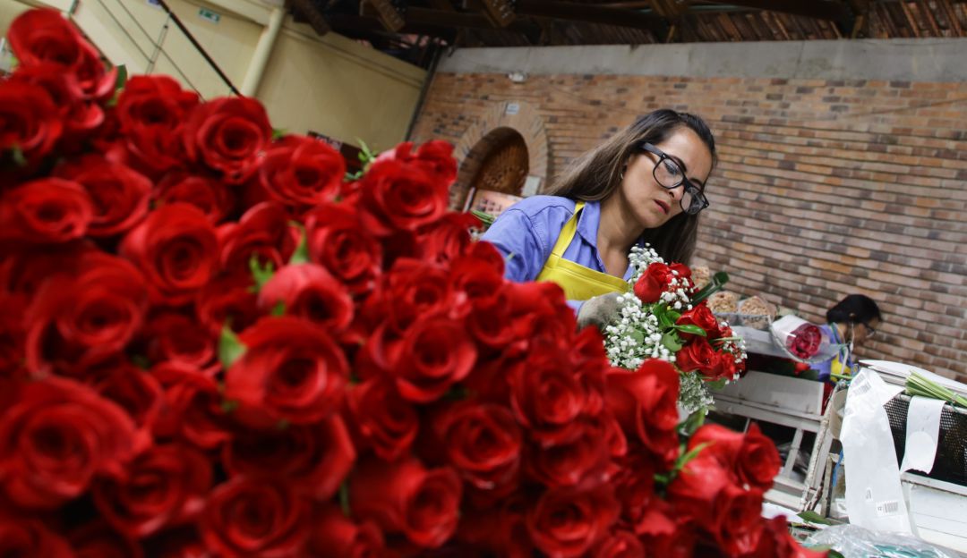 Dia de San Valentín: San Valentín recibe 3.500 toneladas de flores colombianas