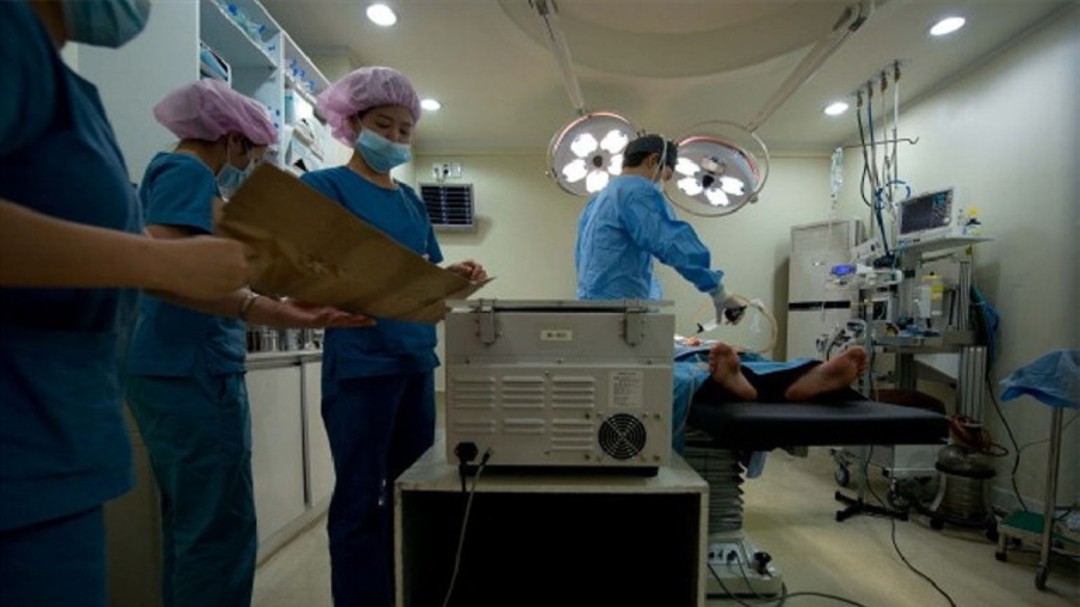 Médico que práctico liposucción no tenía registro especialista: autoridades