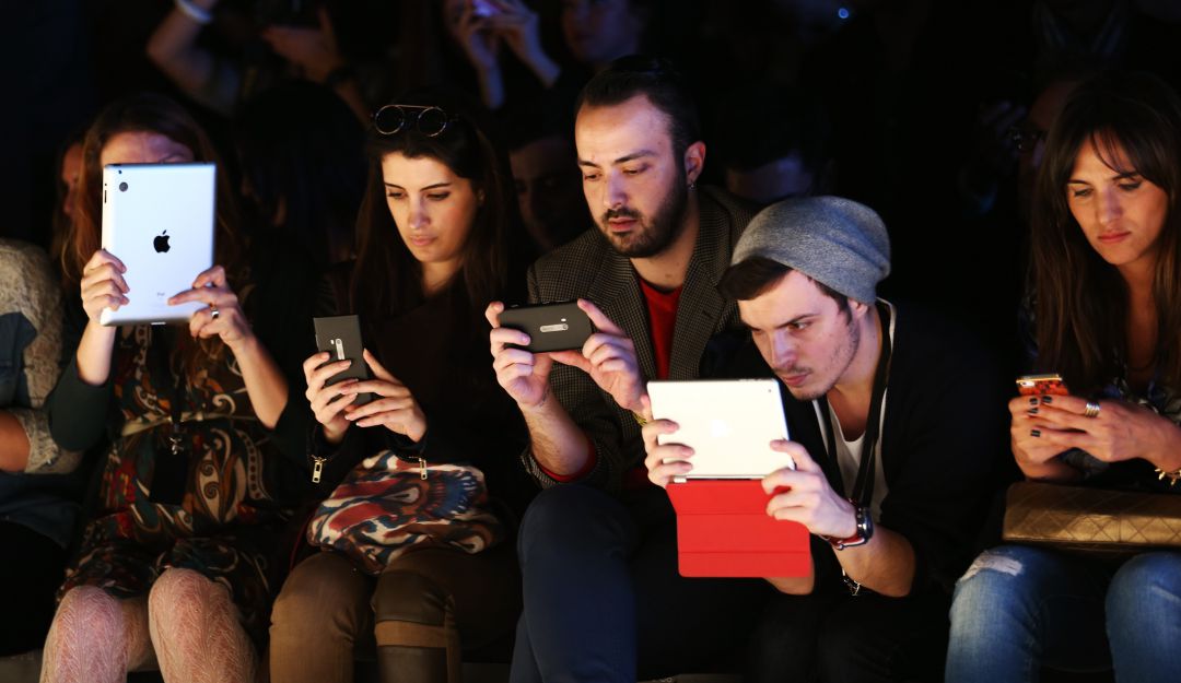 Y usted ¿Sobreviviría sin su celular por un año para reclamar millonario premio?