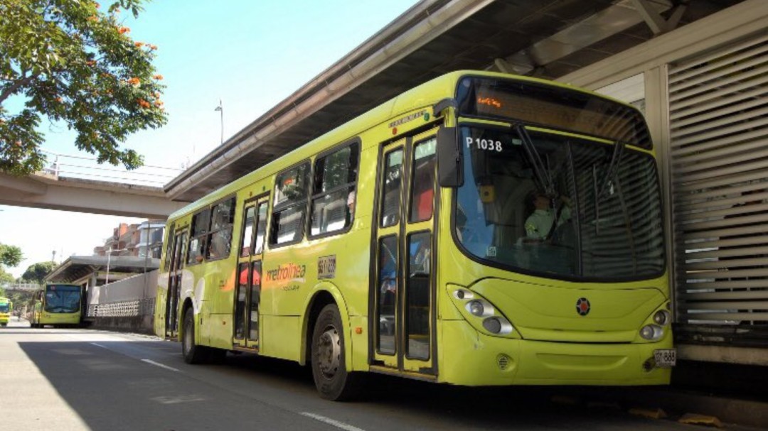 Operador de Metrolinea alerta sobre eventual parálisis por embargo
