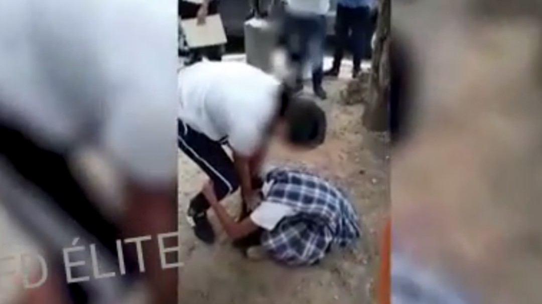 VIDEO: Niña es agredida por compañera