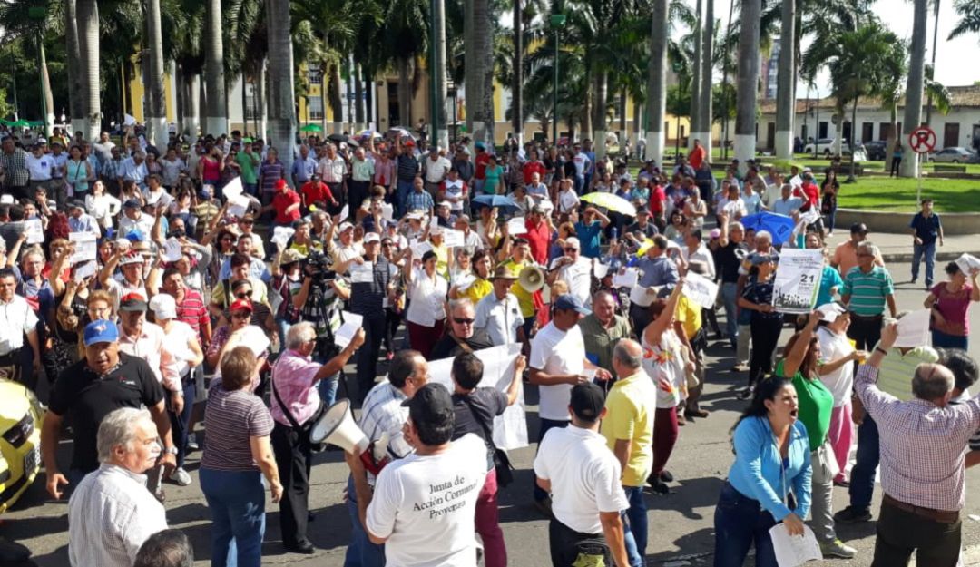 protesta por impusto predial en bucaramanga: "No vamos a pagar el impuesto predial"