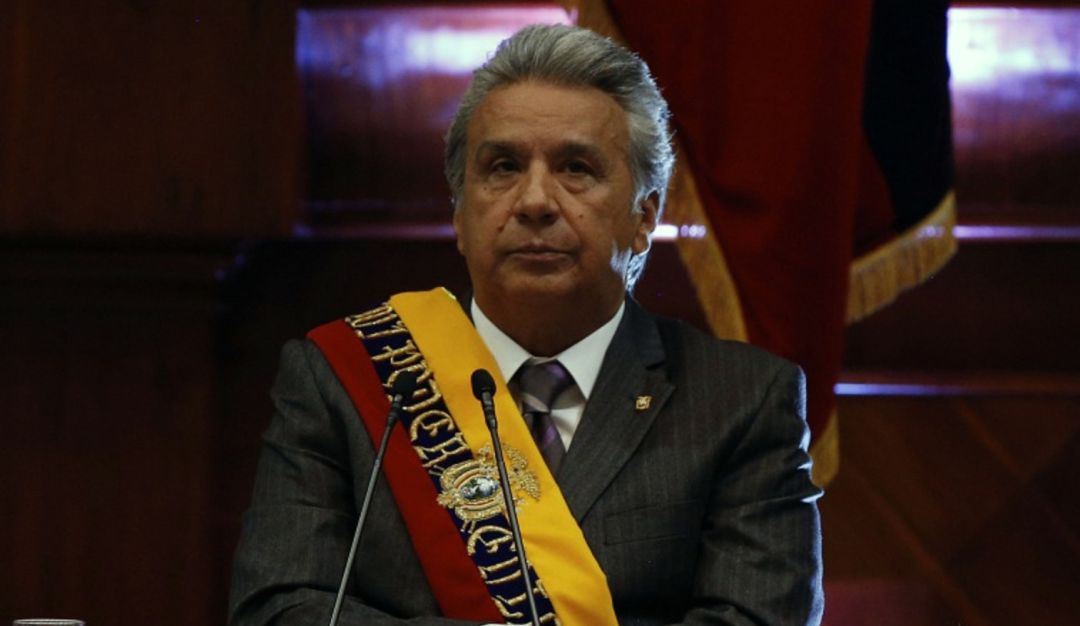 Ecuador pide préstamos a FMI por problemas económicos