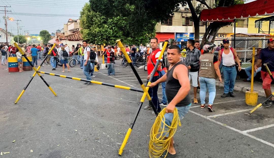 Venezuela ayuda humanitaria Nicolás Maduro: Máxima tensión por cierre de Frontera entre Venezuela y Colombia